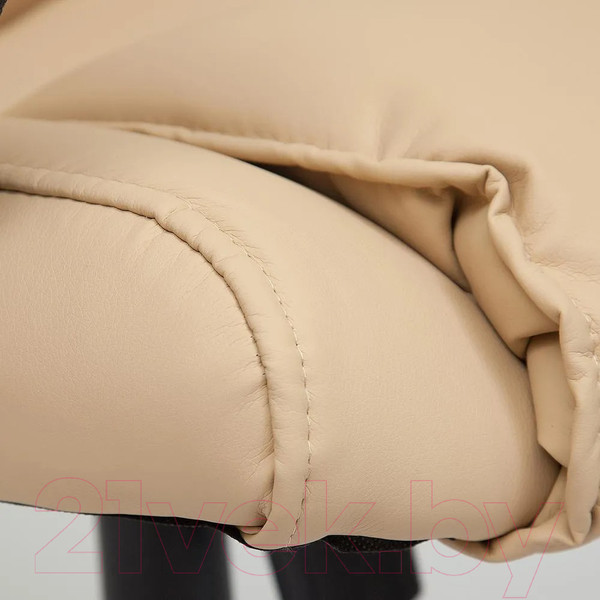 Изображение товара Кресло офисное Tetchair Bergamo кожзам (бежевый 36-34)