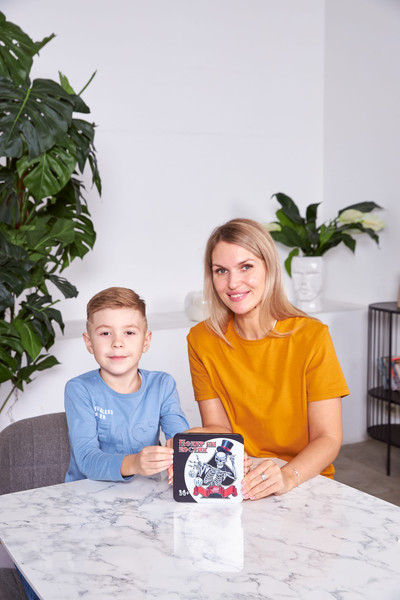 Изображение товара Настольная игра Десятое королевство Покер на костях / 04420