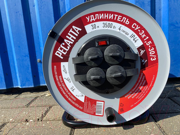 Изображение товара Удлинитель на катушке Ресанта СУ-3х1.5-30/3 (61/118/7)