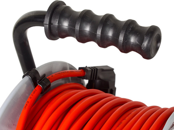 Изображение товара Удлинитель на катушке Ресанта СУ-3х1.5-30/3 (61/118/7)