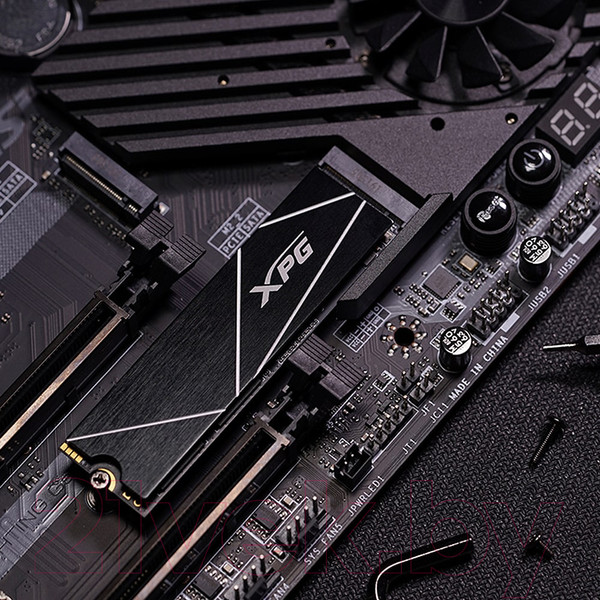 Изображение товара SSD диск A-data XPG Gammix S70 Blade 2TB (AGAMMIXS70B-2T-CS)
