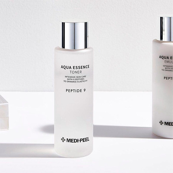 Изображение товара Тонер для лица Medi-Peel Увлажняющий Peptide 9 Aqua Essence Toner (250мл)