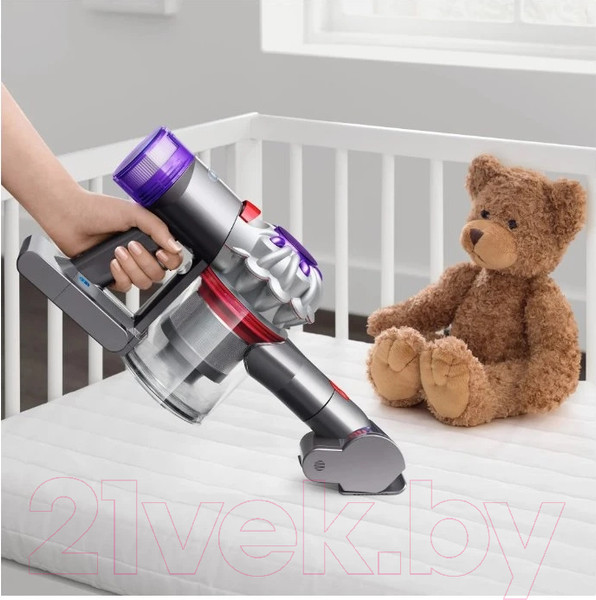 Изображение товара Вертикальный пылесос Dyson V8 Extra