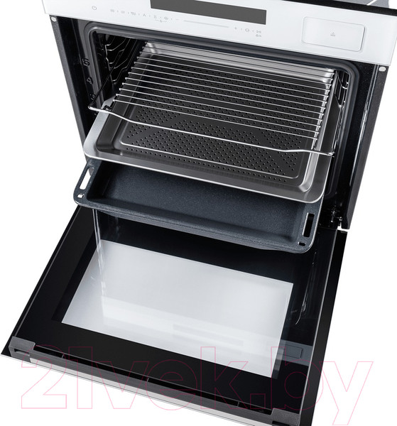 Изображение товара Электрический духовой шкаф Maunfeld MEOR7216STW