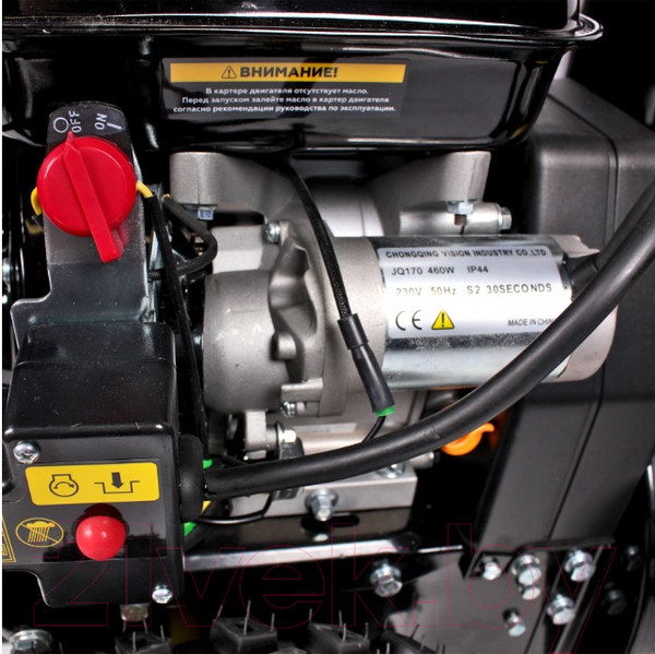 Изображение товара Снегоуборщик бензиновый Champion ST662E