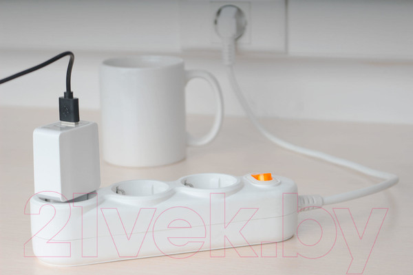 Изображение товара Удлинитель Power Cube PC-2-1.5M (1.5м, 3 розетки)