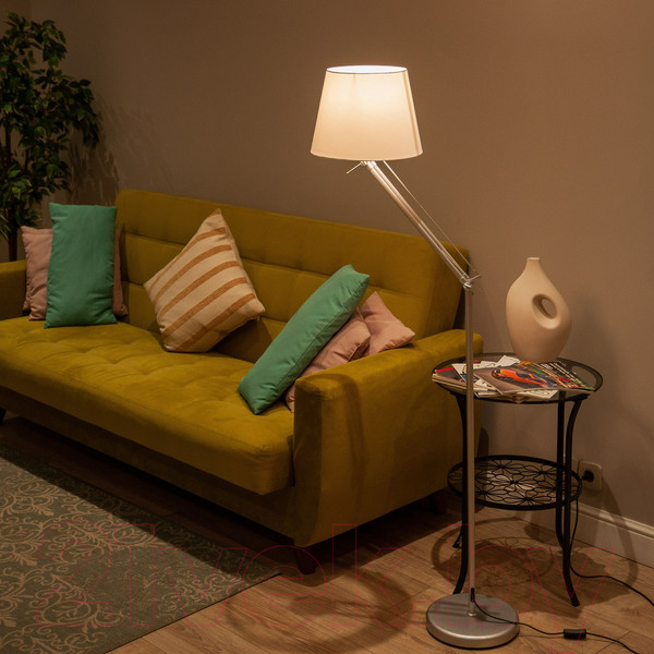 Изображение товара Торшер Uniel ULM-T500 / UL-00010181 (серебряный/белый)