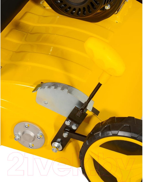 Изображение товара Аэратор-скарификатор для газона бензиновый Huter GSA-7 (70/16/1)