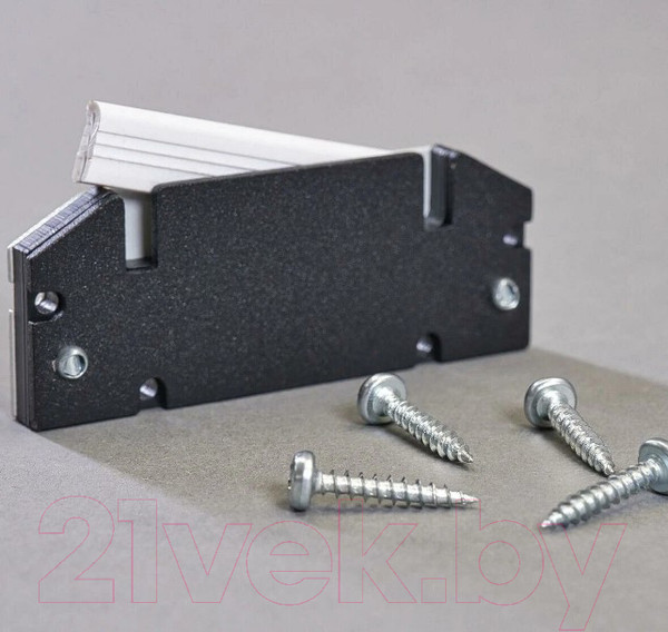 Изображение товара Заглушка профиля для шинопровода Novotech NT23 000 / 135182 (черный)