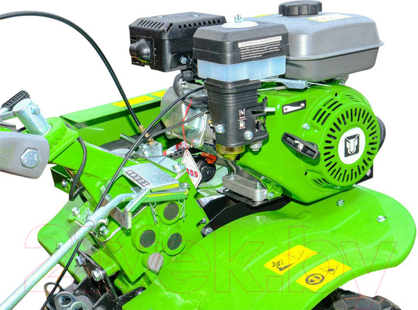 Изображение товара Мотокультиватор бензиновый Grasshopper GR 900-3 / 4.00-10 (7 л.с.)