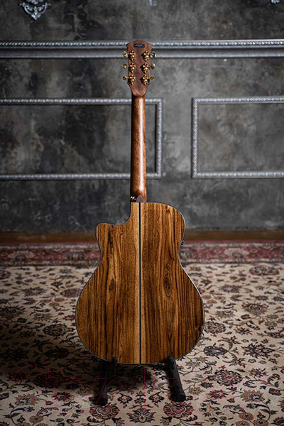 Изображение товара Электроакустическая гитара Cort Gold-OC6-Bocote-WCASE-NAT (с чехлом)