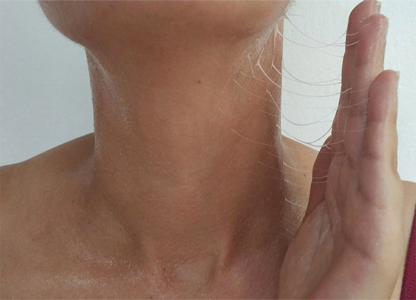 Изображение товара Крем для тела Medi-Peel Premium Naite Thread Neck Cream (100мл)