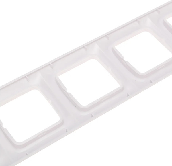 Изображение товара Рамка для выключателей и розеток Kranz KR-78-0229 (белый)