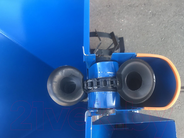 Изображение товара Картофелесажалка Краян КС-01-02П с дозатором для удобрений