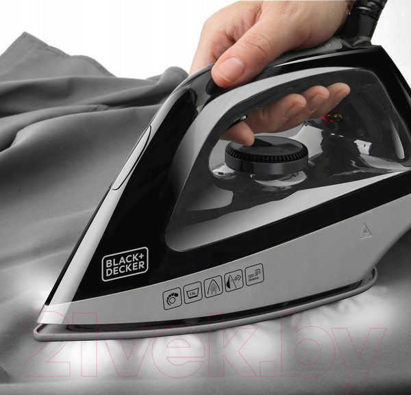 Изображение товара Утюг с парогенератором Black & Decker BXSS2200E