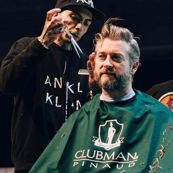 Изображение товара Накидка парикмахерская Clubman Barber Cape 66364