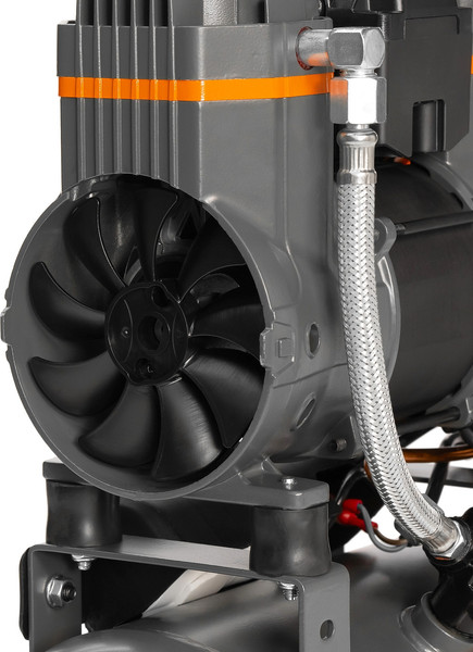 Изображение товара Воздушный компрессор Daewoo Power DAC 180S