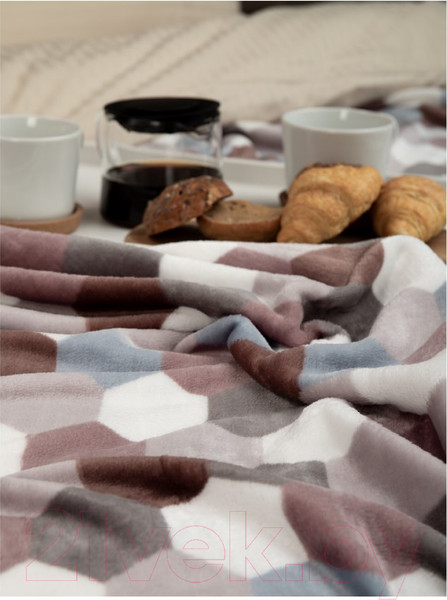 Изображение товара Плед TexRepublic Absolute Flannel Мозаика-соты 200x220 / 44106 (серый/бежевый)