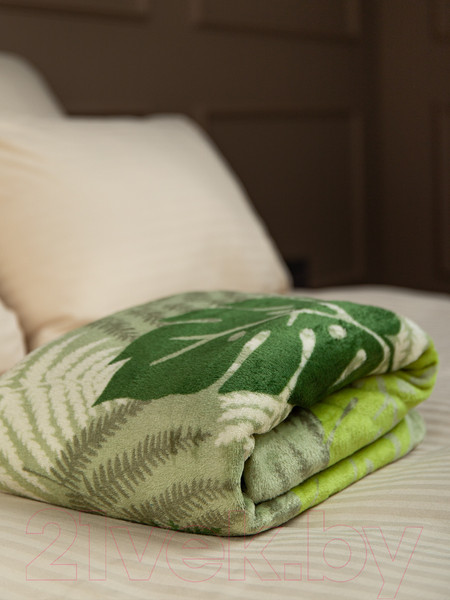 Изображение товара Плед TexRepublic Absolute Монстера и папоротник Фланель 180x200 / 59753 (оливковый/зеленый)