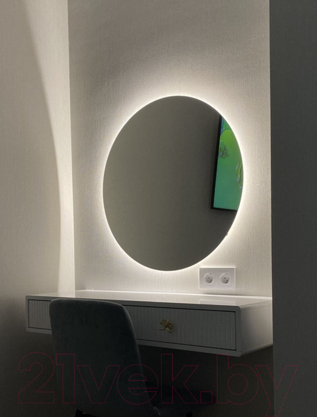 Изображение товара Зеркало Emze Led Motion D70 / LED.70.70.MOTION.4K (c подсветкой бесконтактное включение)