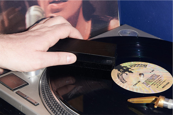 Изображение товара Щетка для чистки виниловых пластинок AM Clean Sound Velvet Brush