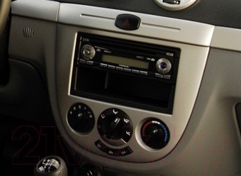 Изображение товара Переходная рамка Incar RCV-FC831