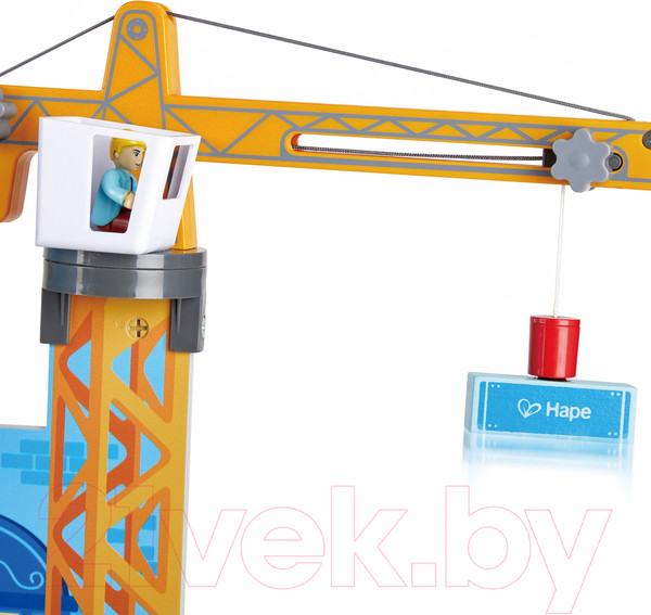 Изображение товара Паркинг игрушечный Hape Железнодорожная станция Мега Сити / E3768_HP