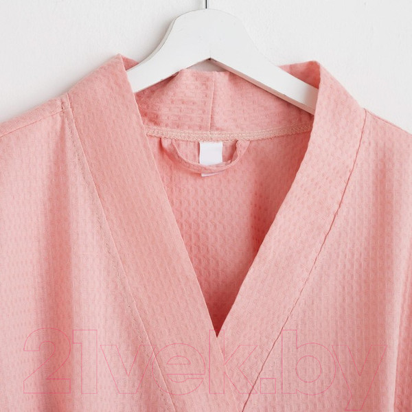 Изображение товара Халат Экономь и я 5045786 (р.54-56, пудровый)