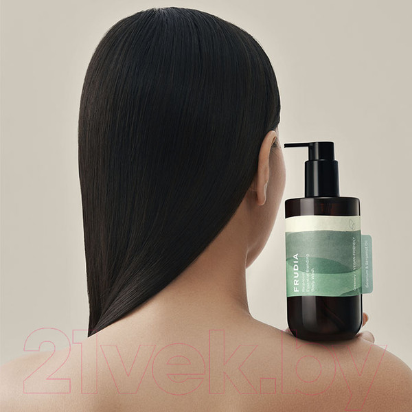 Изображение товара Гель для душа Frudia Proust Essential Blending Body Wash С маслом герани и бергамота (300мл)