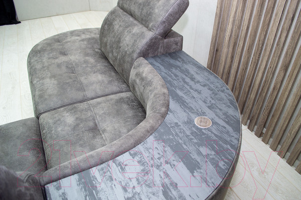 Изображение товара Диван угловой Петрамебель Браво комфорт левый с беспроводной зарядкой (темно-серый искусственная замша Кальвадос 790)