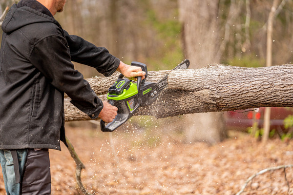 Изображение товара Пила цепная аккумуляторная Greenworks GD60CS25 бесщеточная 60V 40см / 2008907 (без АКБ и ЗУ)