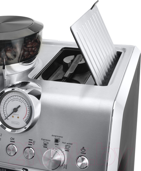 Изображение товара Кофеварка эспрессо DeLonghi La Specialista Arte Manual EC9155.MB