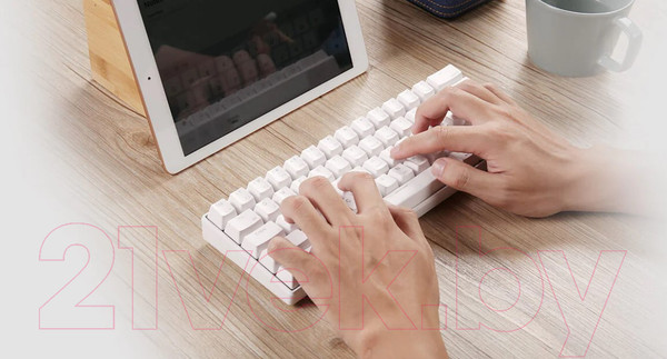 Изображение товара Клавиатура Royal Kludge RK61 RGB (черный, Red Switch)