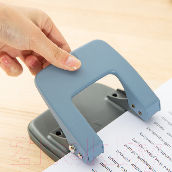 Изображение товара Дырокол Deli Start / 0102 (синий/серый)