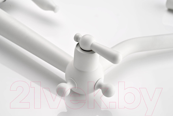 Изображение товара Смеситель Paulmark Retro Re213226-431 (белый матовый)