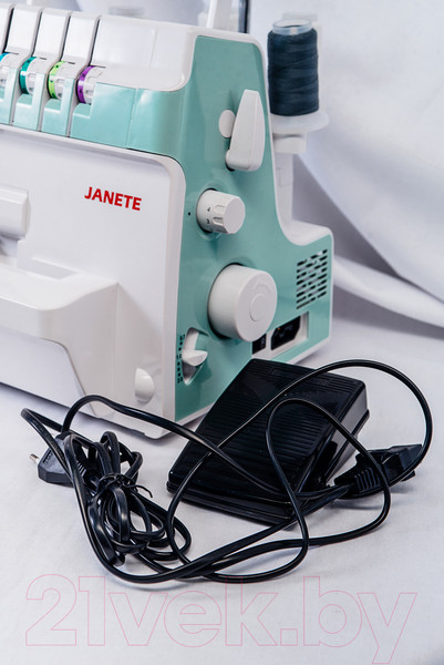 Изображение товара Оверлок Janete 334 (зеленый 5513С)