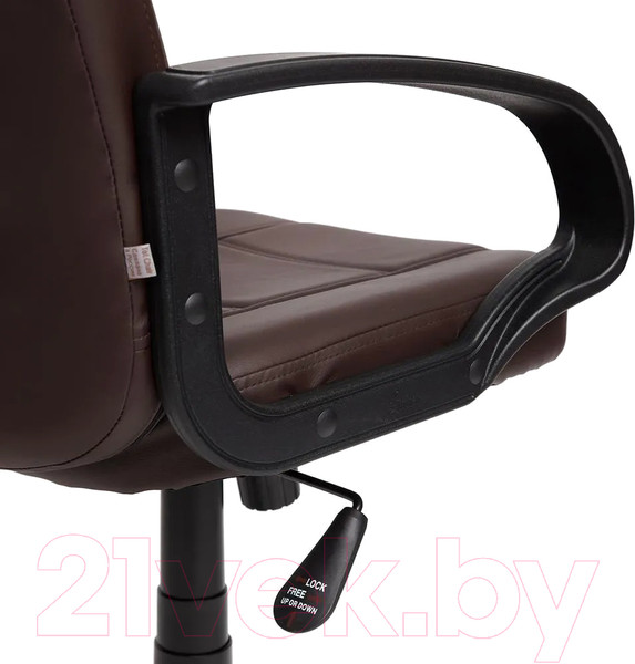Изображение товара Кресло офисное Tetchair СН747 кожзам (коричневый)