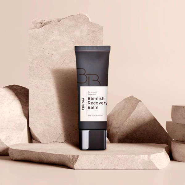 Изображение товара BB-крем Frudia SPF50+ PA++++ Re:Proust Essential Blemish Recovery Balm  (40г)