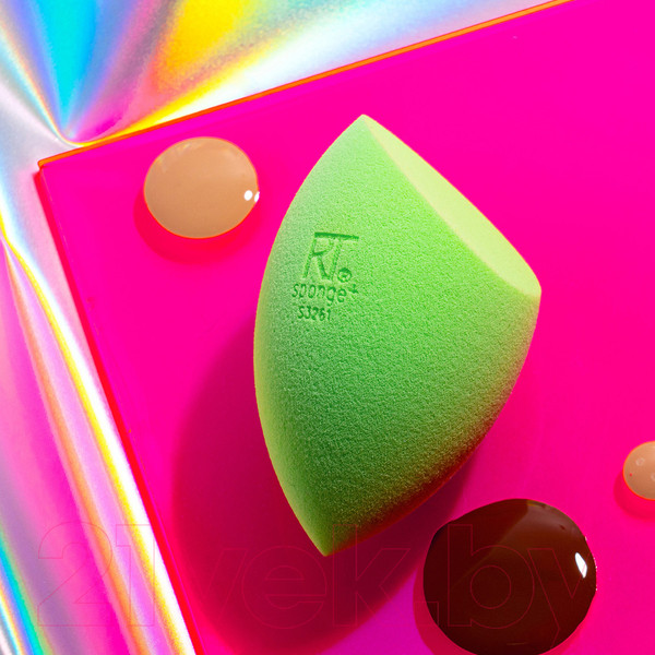 Изображение товара Спонж для макияжа Real Techniques Neon Dream Miracle Complexion Sponge / RT4297