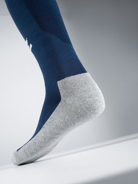 Изображение товара Гетры футбольные Kelme Football / 8101WZ5001-424 (р.39-44, темно-синий)