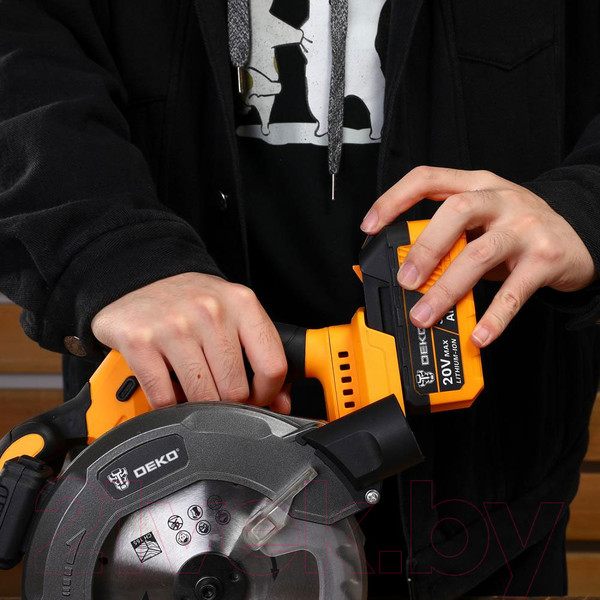 Изображение товара Дисковая пила Deko DKCS20 / 063-4024