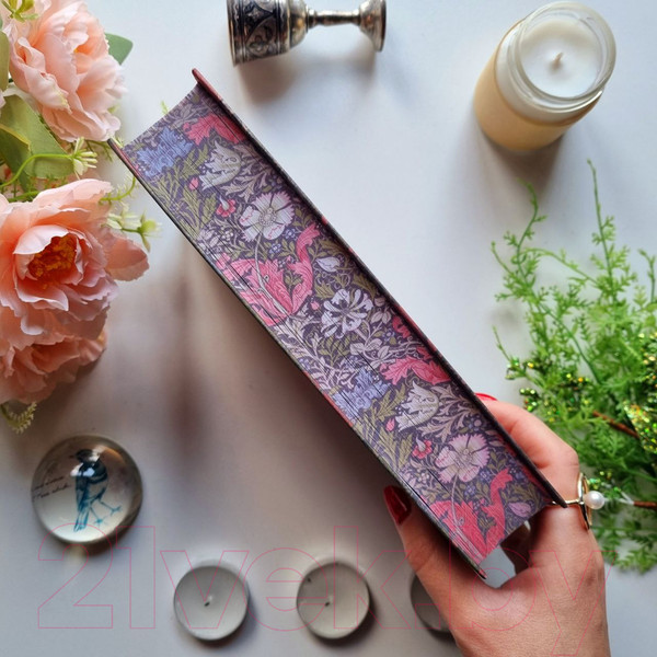 Изображение товара Книга Эксмо Карты. Нечисть. Безумие. Рассказы русских писателей (Гоголь Н.и др.)