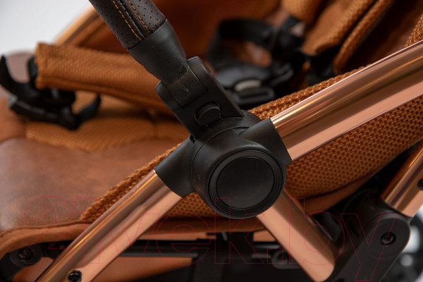Изображение товара Детская прогулочная коляска Leclerc Hexagon / HEX003BR (Heritage Sport)