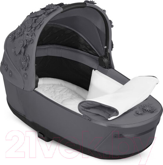 Изображение товара Люлька-модуль для коляски Cybex Priam III FE Simply (Flowers Grey)