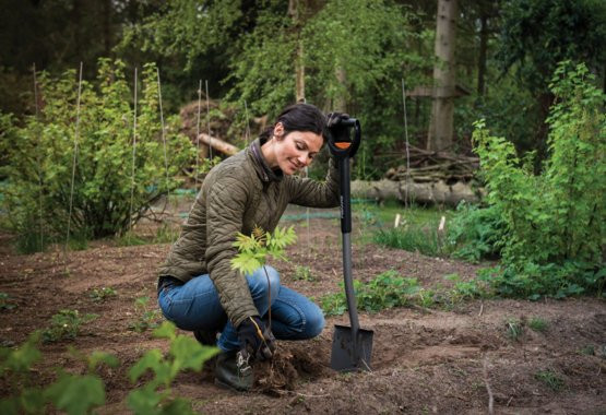 Изображение товара Лопата Fiskars Ergonomic 1066708