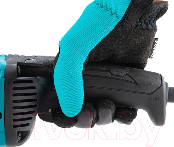 Изображение товара Профессиональная угловая шлифмашина Makita GA7082