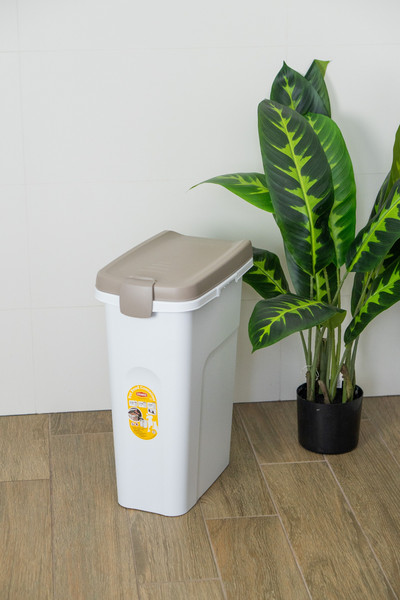 Изображение товара Емкость для хранения корма Stefanplast 98451 (прозрачный/светло-серый)