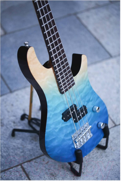 Изображение товара Укулеле Flight Mini Bass TBL (прозрачный/синий)