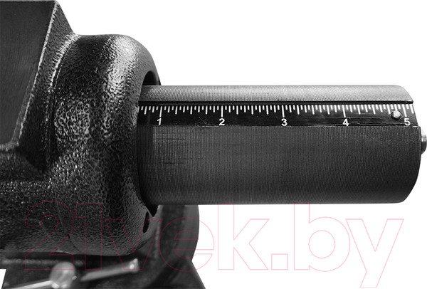 Изображение товара Тиски BERGER Чугун. поворотные с трубным зажимом и наковальней 125мм / BG1340