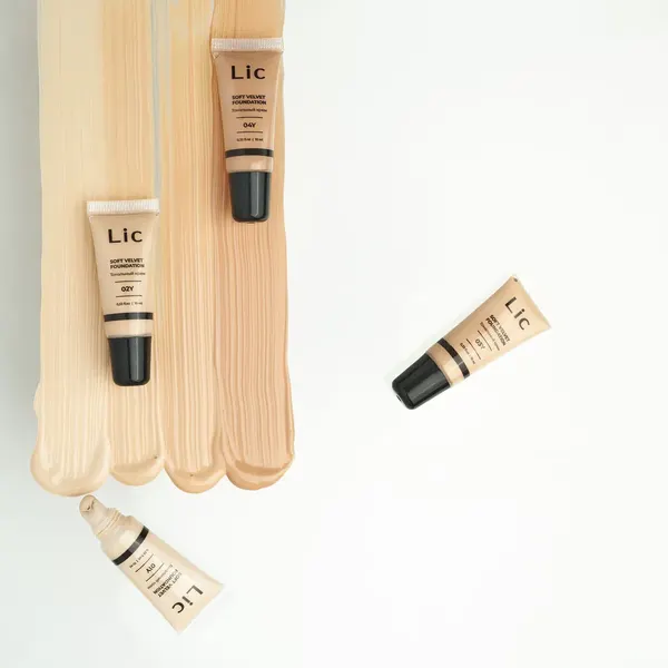 Изображение товара Тональный крем Lic Soft Velvet Мини-версия тон 03Y (10мл)